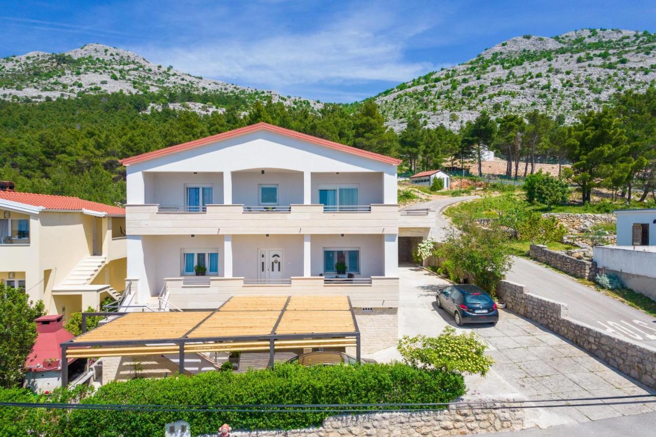 Apartments Marija Стариград-Пакленица Экстерьер фото